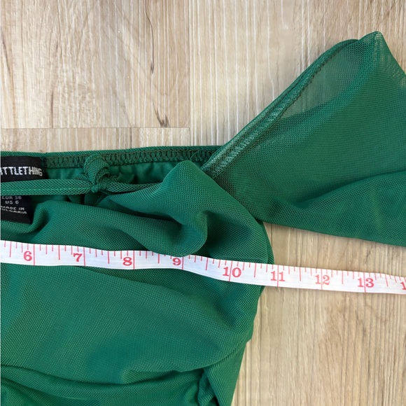 PrettyLittleThing Women’s Green Size 6 Long Sleeve Dress - Picture 6 of 7